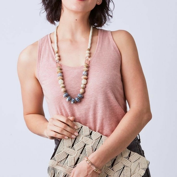 Stella and Dot Macrame Clutch - Picture 2 of 5